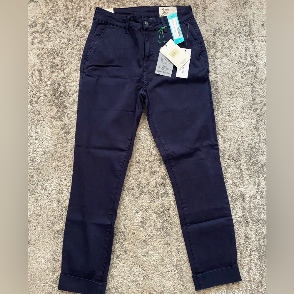 NWT Cosmic Blue Love Callie Cuffed Capri Skinny Navy 2